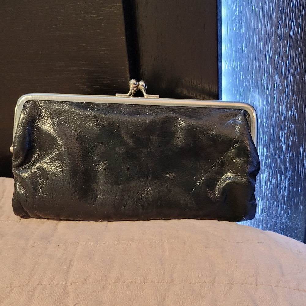 Wallet/Cluth